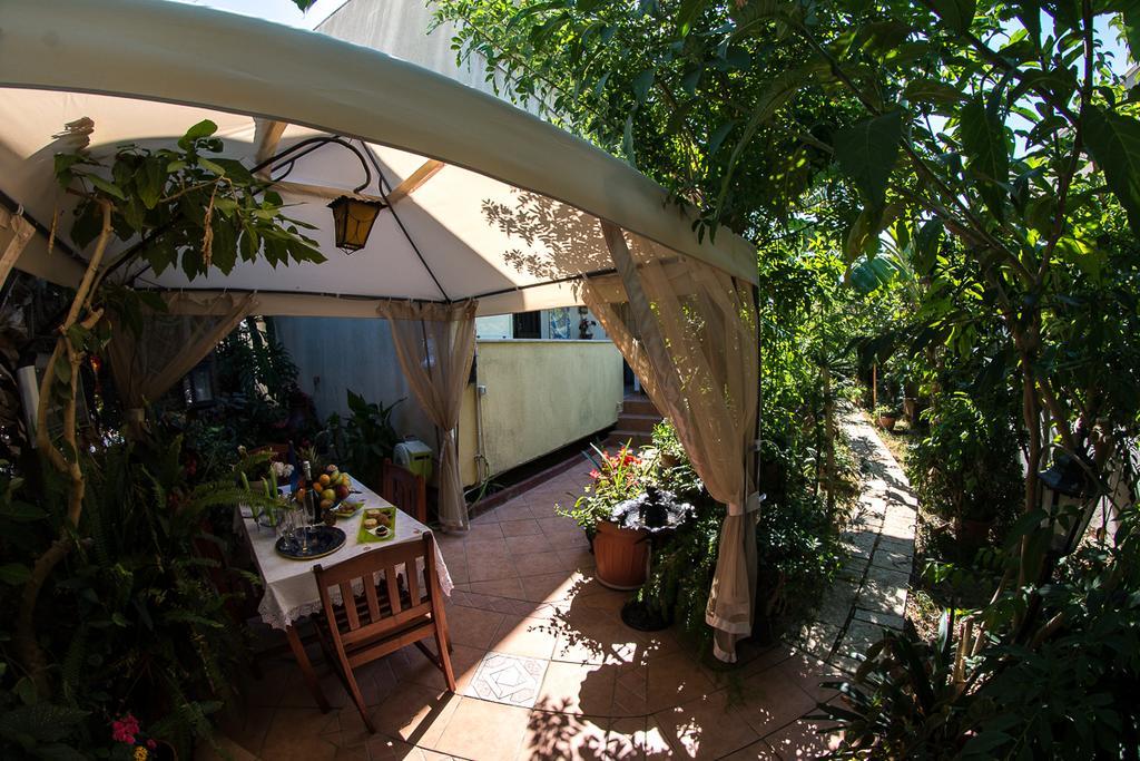 B&B Mare E Sole Бриндизи Екстериор снимка